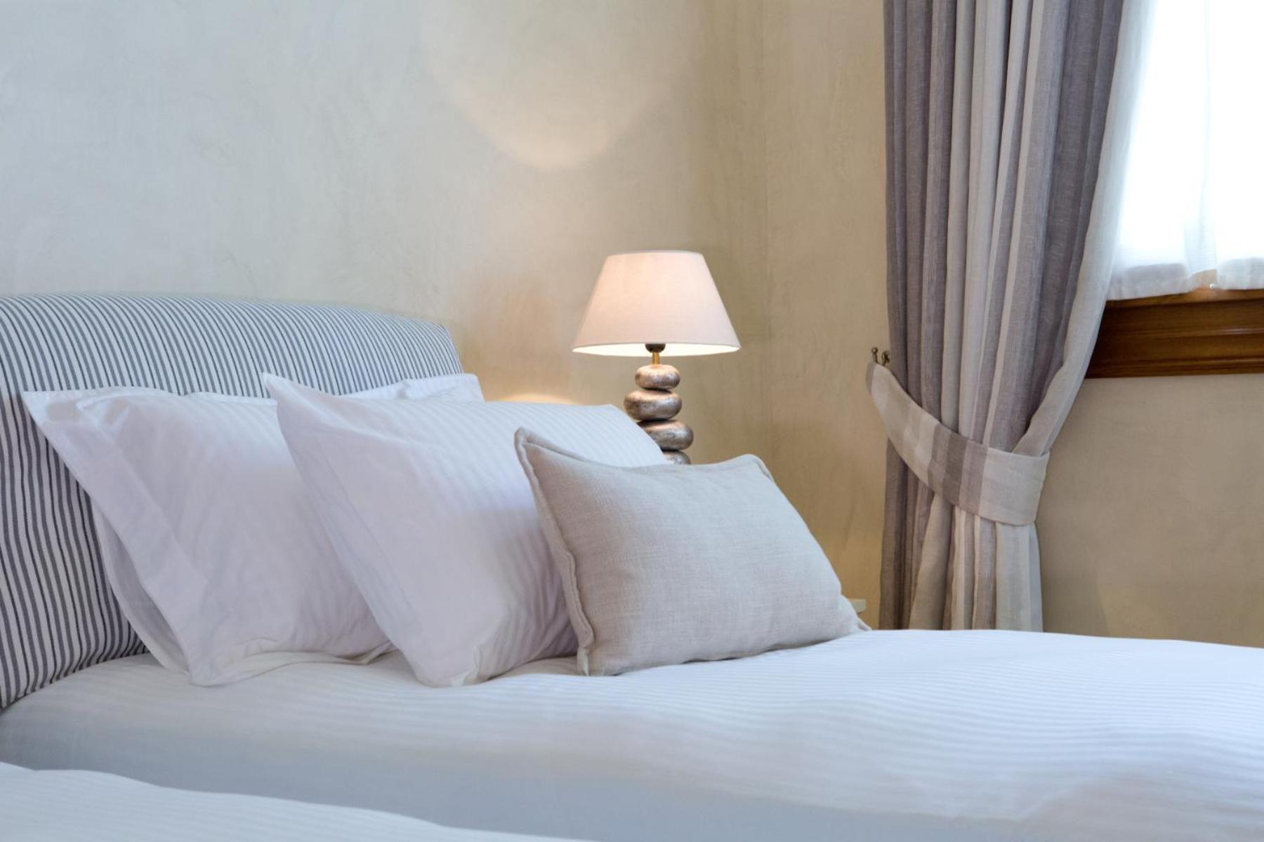 Villa Veneziano Suites & Villa Nydri  Zimmer foto